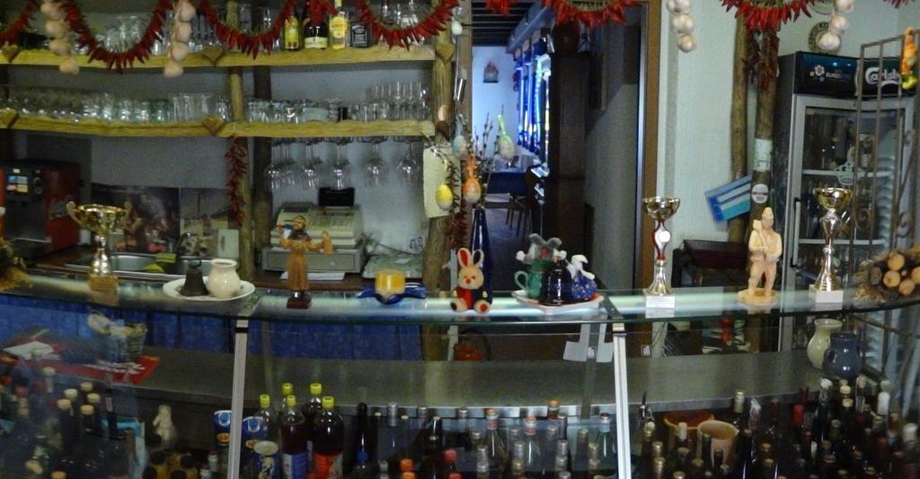 Szél Fiai Fogadó Nyúl Esterno foto